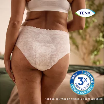   TENA Silhouette Plus L - Fehér inkontinencia fehérnemű (10 db)