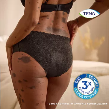   TENA Silhouette Plus L - Fekete inkontinencia fehérnemű (10 db)